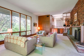 15 Mi to Downtown Minneapolis Retreat on 5 Acres